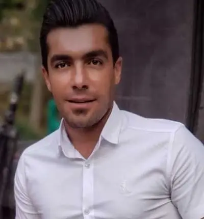 فرشید حکمتی آهنگ
