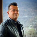 ویواره از رشید کشاورز