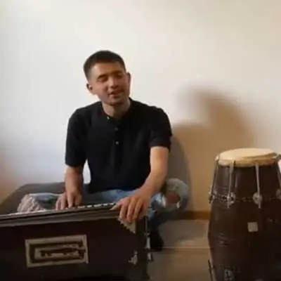 اهنگ افغانی قربانت شوم سفید گردن موره