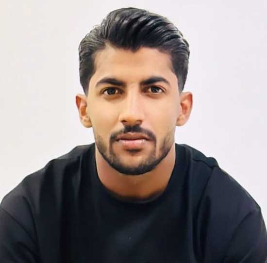 مهرزاد نوازنده